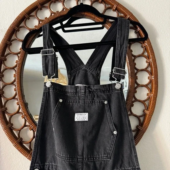 LEVI'S Apron Overalls Black Denim Straight Leg Loose Fit Cotton Size M - Picture 2 of 8